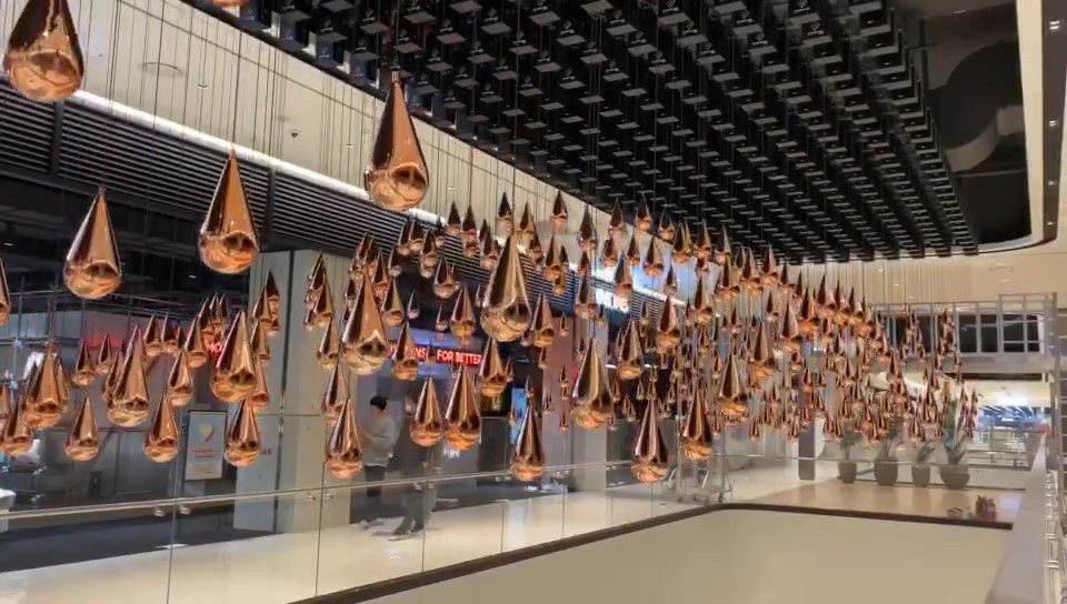 Kinetic rain drops project in Singapore airport in the year of 2013
